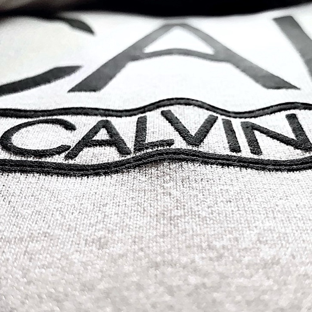 NWT Calvin Klein White Logo Short Sleeve Crop Top Size Large - Picture 8 of 13